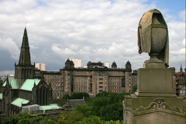 glasgow necropolis